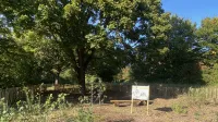 Franke udn Bornberg Mini-Wald Hannover Vahrenheide Ansicht Infotafel und Klassenzimmer