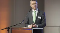 Deutscher Versicherungs-Award 2019 - Bertelsmann Repräsentanz Berlin - Markus Hamer