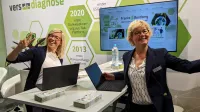 DKM Messe 2022 - Kongress Arbeitskraftabsicherung - Dortmunder Westfalenhallen - Messestand - Katrin Bornberg und Janine Sachs