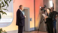 Deutscher Versicherungs-Award 2025 - ntv, disq, Franke und Bornberg - Interview