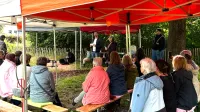 Stadtteiltreff Sahlkamp und Franke und Bornberg - Blind Date Kultur - Mini-Wald im Stadtteil Vahrenheide-Sahlkamp - 