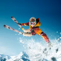 Franke und Bornberg Rating Unfallversicherung - Skifahrer bei gewagtem Sprung