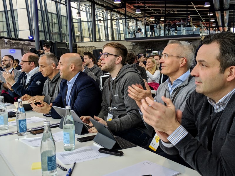 Auch die Jury freut sich über gute Hacknext-Pitches